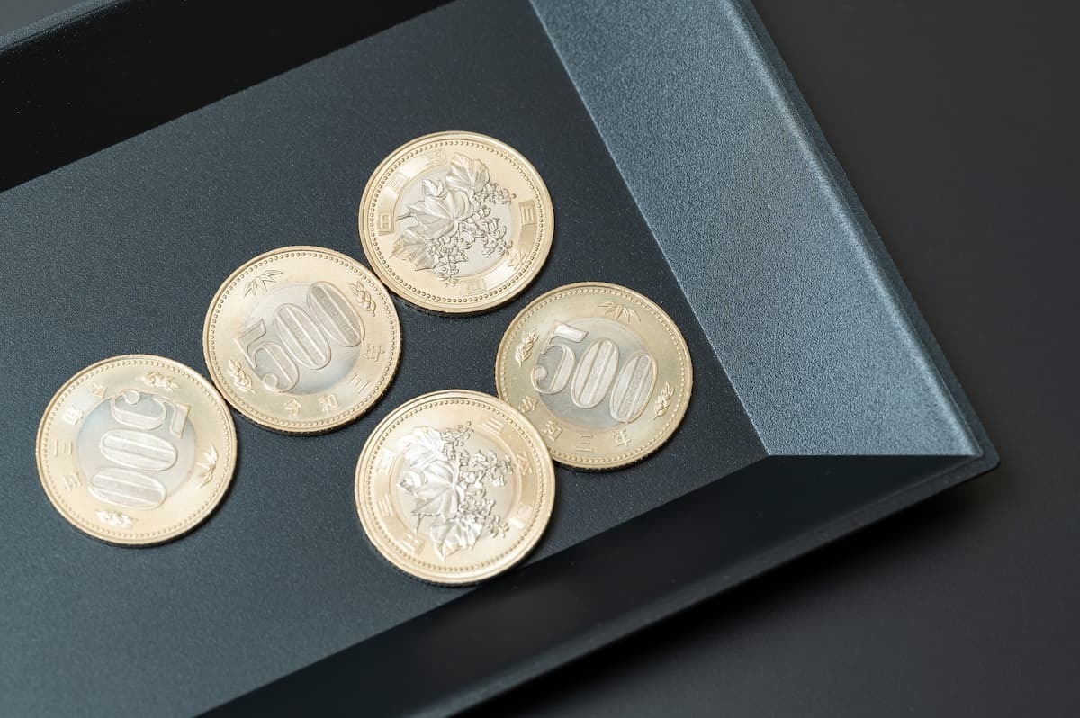 ゆうちょ銀行で現金取り扱い有料化！現金決済のコストを考える